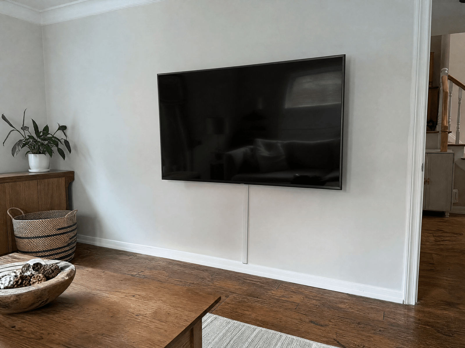 TV Wall Mounting: the finished job